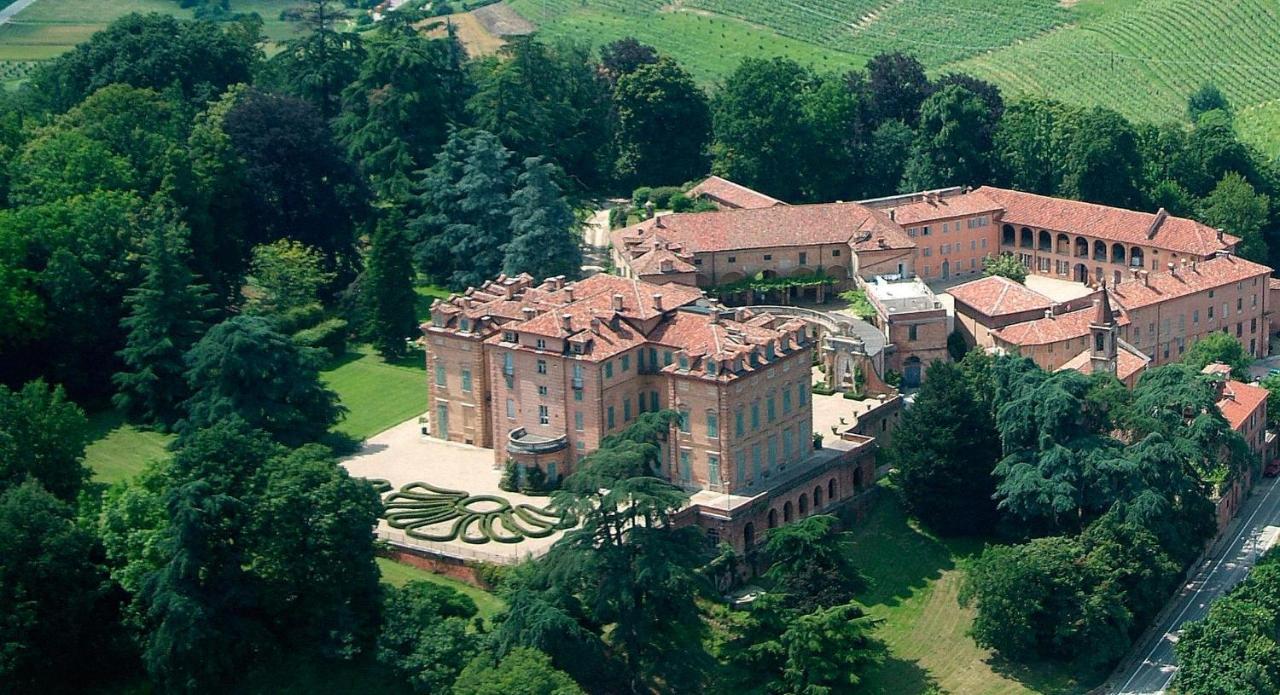 Marchesi Alfieri - Cantine E Ospitalita San Martino Alfieri Buitenkant foto